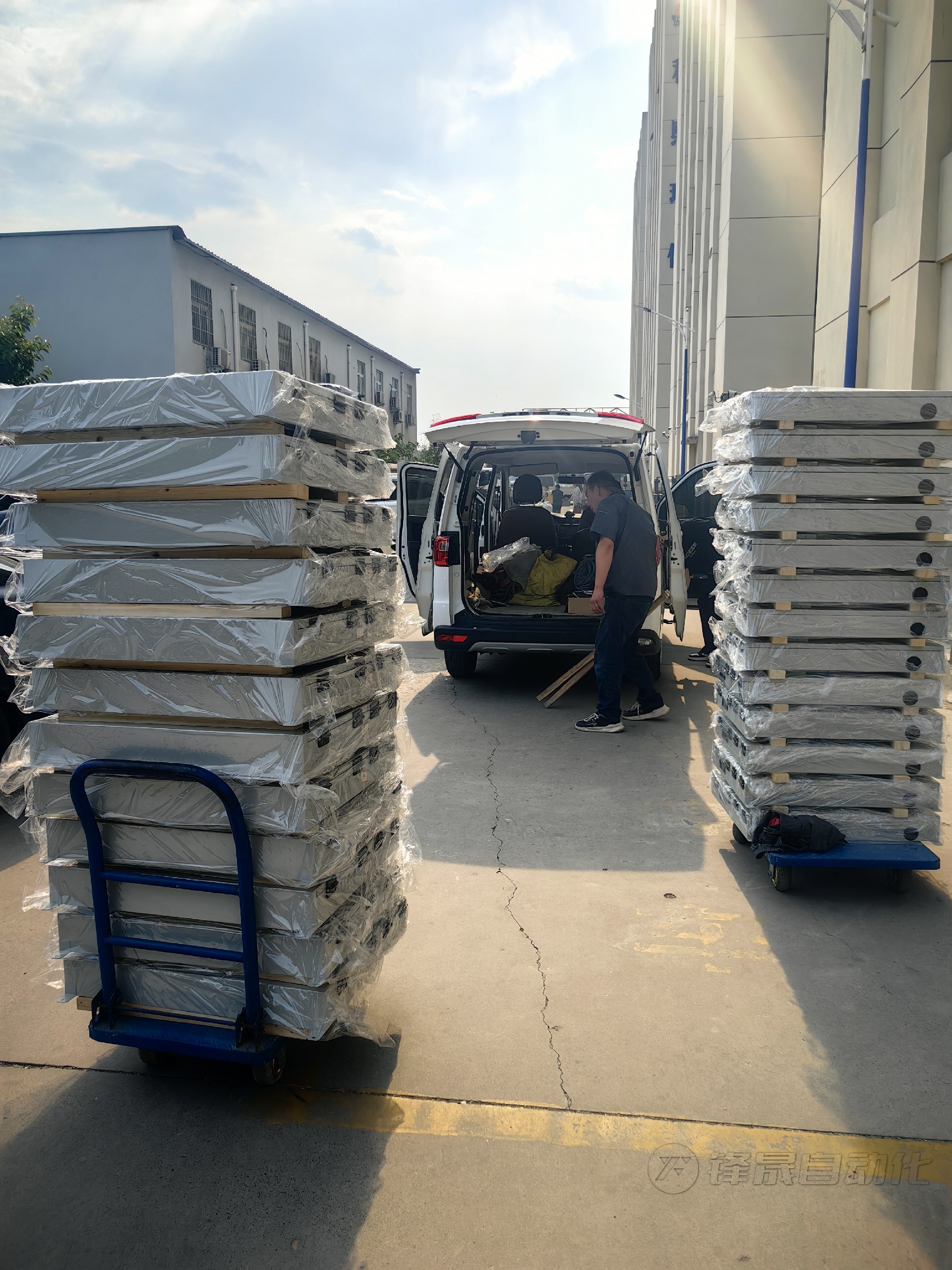 20套料位測量系統(tǒng)發(fā)貨了！